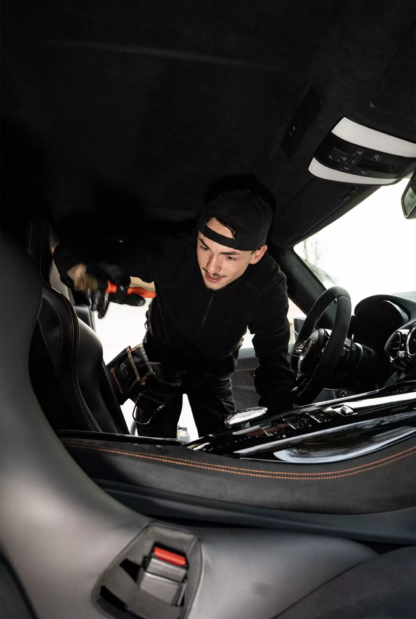 Expert nettoyage intérieur automobile complet à Rouen